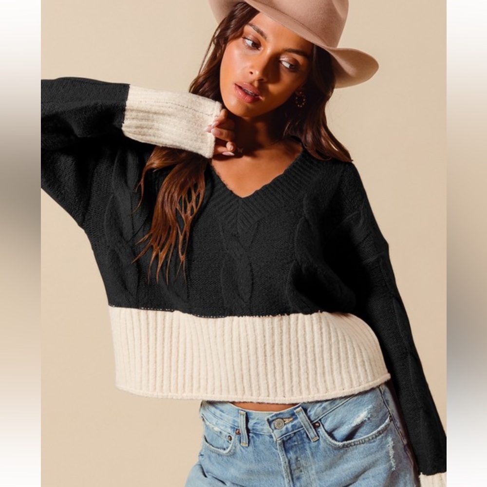 New with tags knit sweater size m